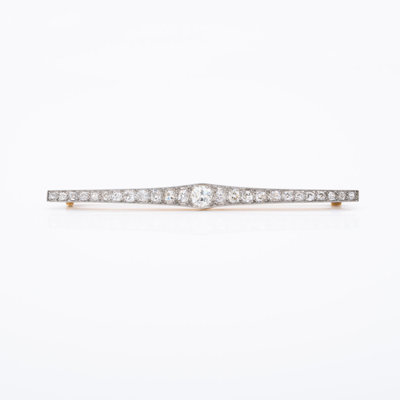 ART DECO DIAMOND BROOCH