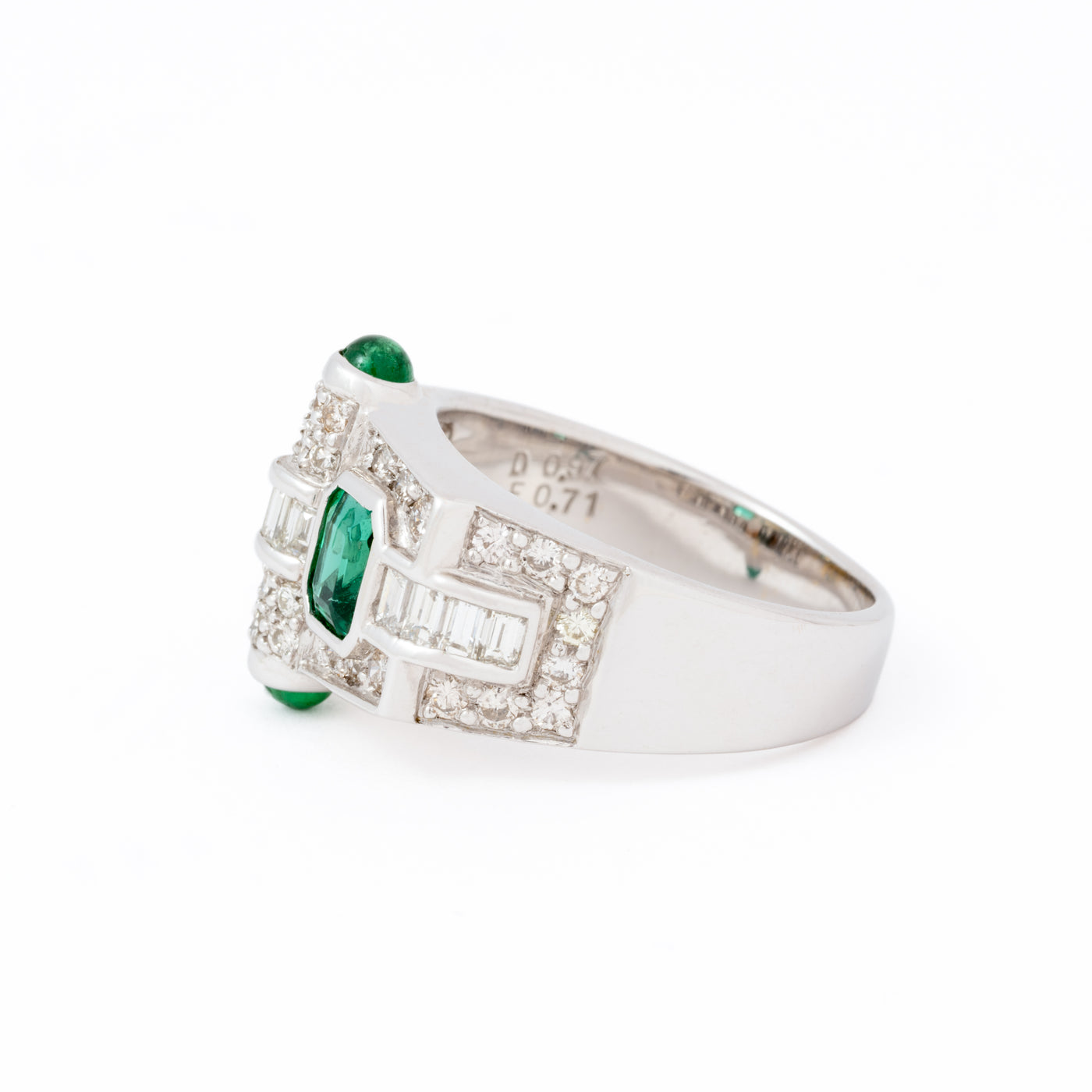 DIAMOND EMERALD TANK RING