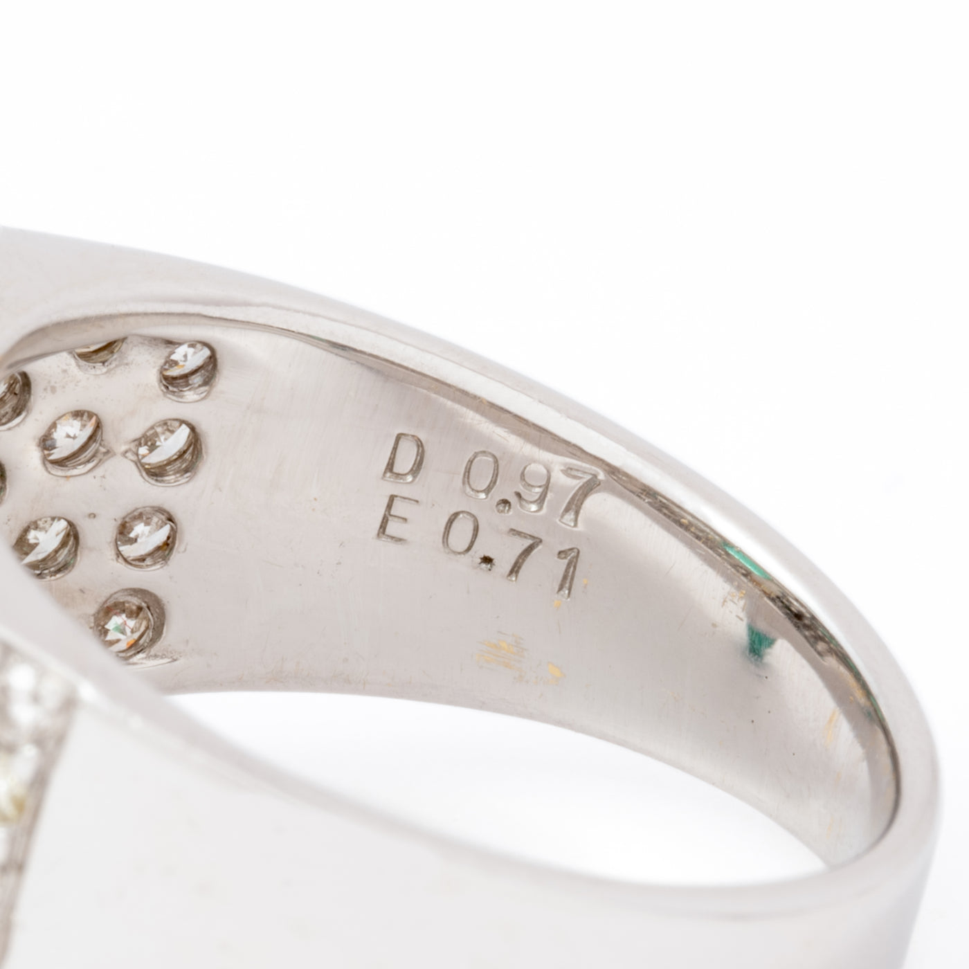 DIAMOND EMERALD TANK RING